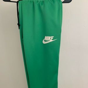 Green Nike sweat pants